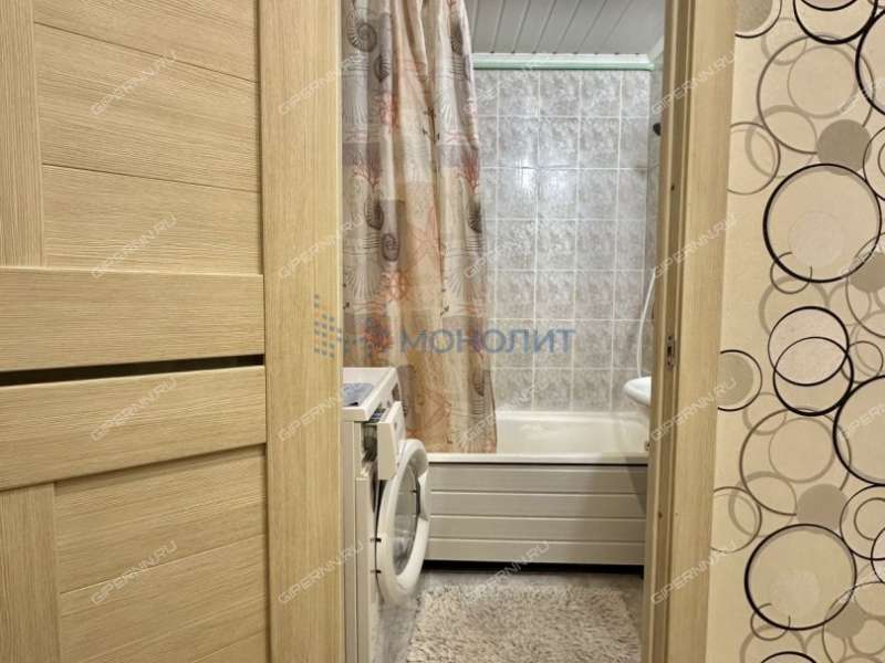 трёхкомнатная квартира в Бакинском переулке дом 1