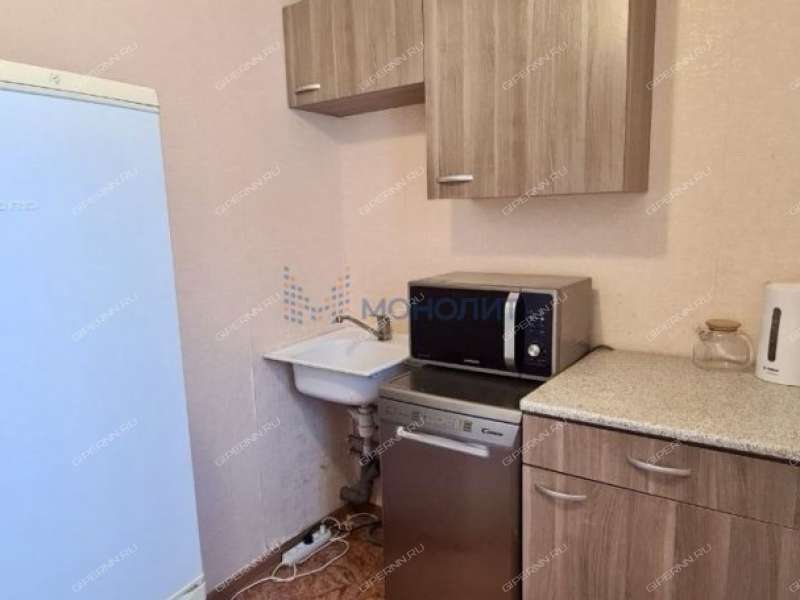 однокомнатная квартира на Бурнаковской улице дом 65