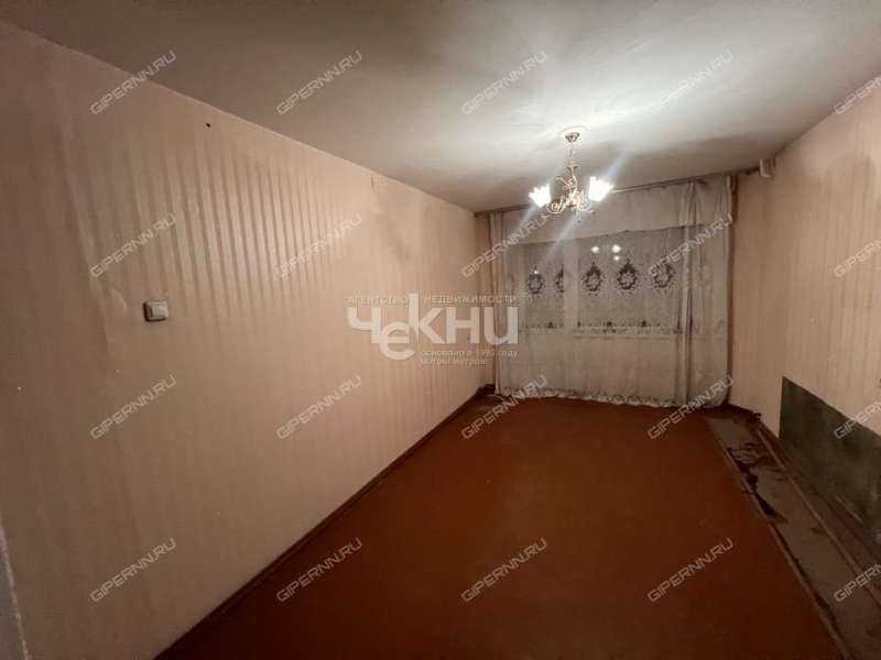 трёхкомнатная квартира на улице Дружаева дом 5