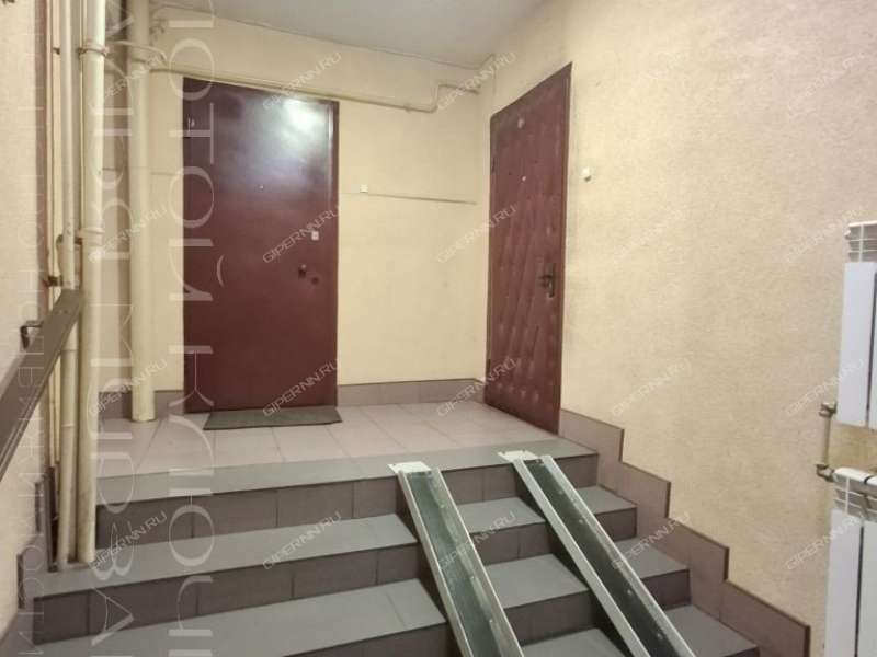 пятикомнатная квартира на улице Маршала Казакова дом 6а