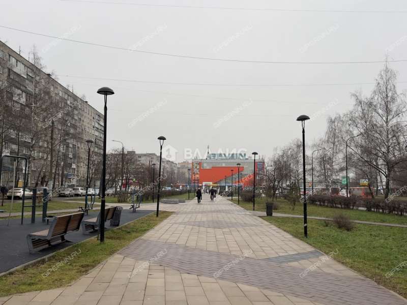 однокомнатная квартира на улице Героев Космоса дом 50