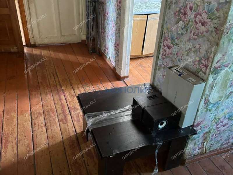 трёхкомнатная квартира на улице Гончарова дом 8