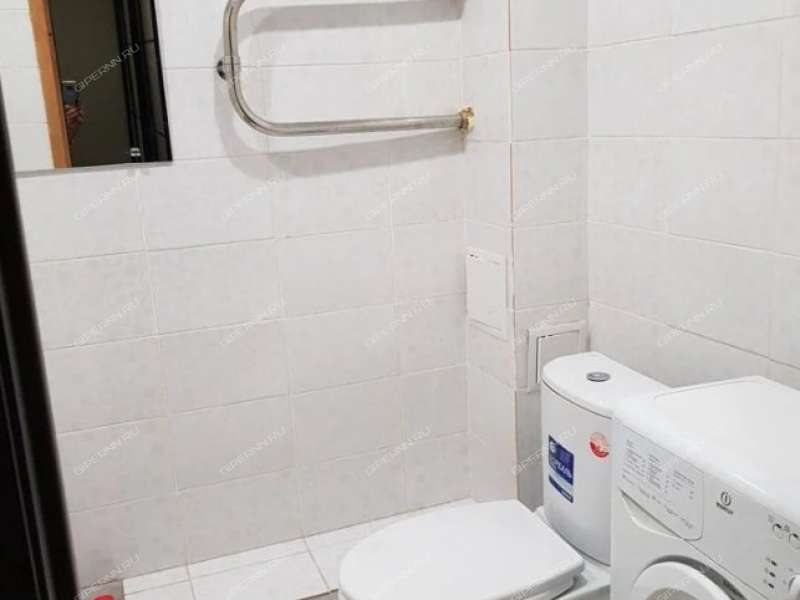 комната в доме 32 на Совнаркомовской улице