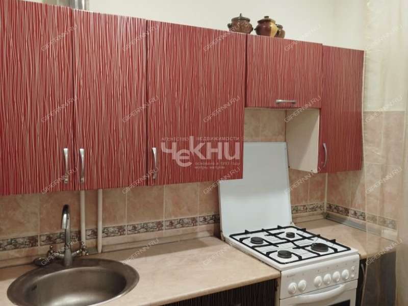 двухкомнатная квартира на улице Лескова дом 20