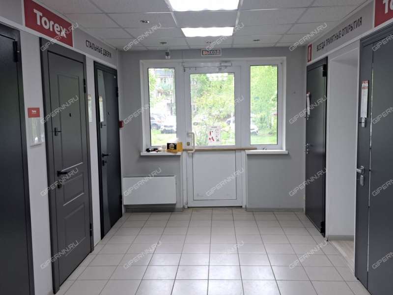 помещение под офис, торговую площадь на улице Веденяпина