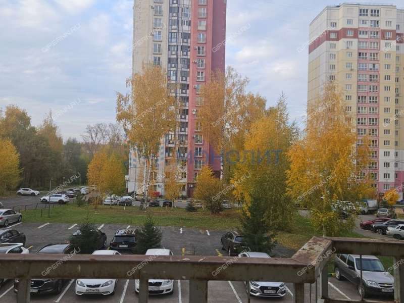 однокомнатная квартира на бульваре 60-летия Октября дом 25 к2