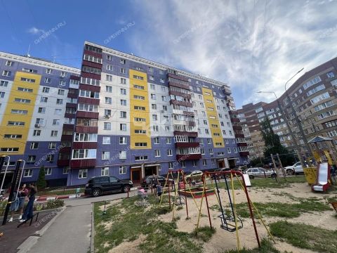 3-komnatnaya-ul-verhnepecherskaya-d-7-k2 фото
