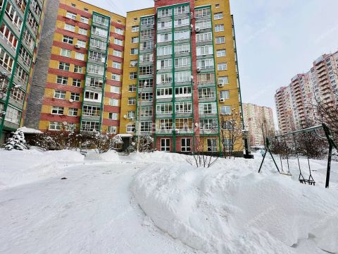 1-komnatnaya-ul-rodionova-d-25 фото