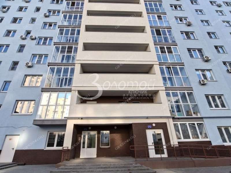 трёхкомнатная квартира на Деловой улице дом 22