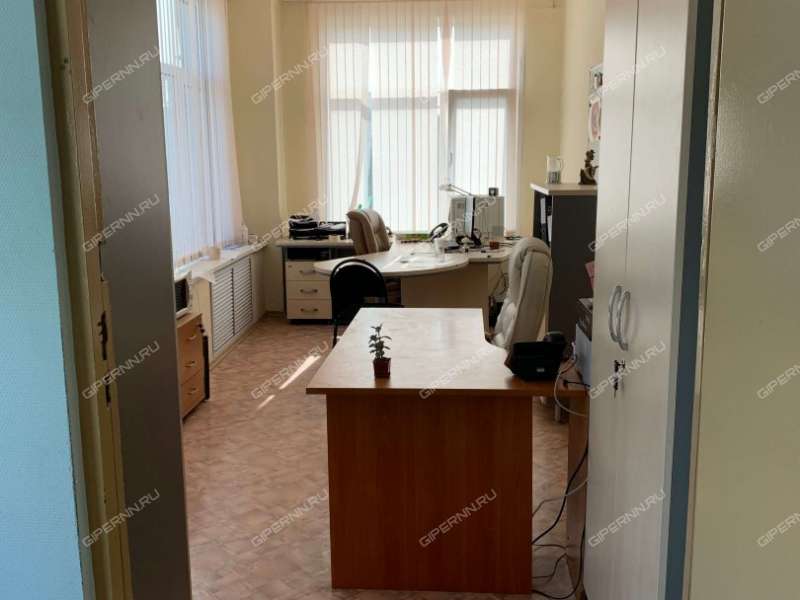 помещение под офис на улице Адмирала Васюнина