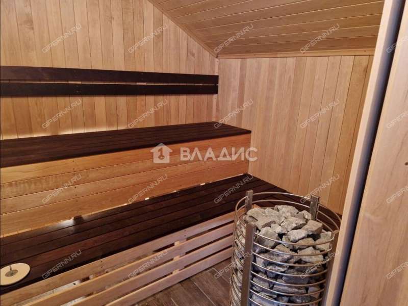 дом на Акварельной улице