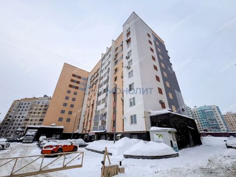 3-komnatnaya-ul-rodionova-d-195-k2 фото