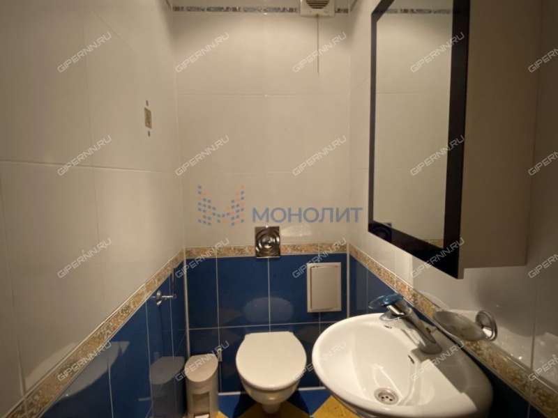 трёхкомнатная квартира в Университетском переулке дом 5а