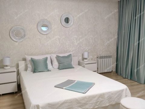 1-komnatnaya-ul-geroya-zhidkova-d-2 фото