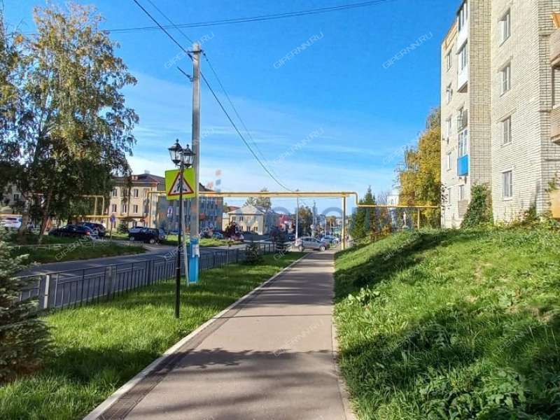 помещение под офис, торговую площадь на улице Ленина рабочий посёлок Сосновское