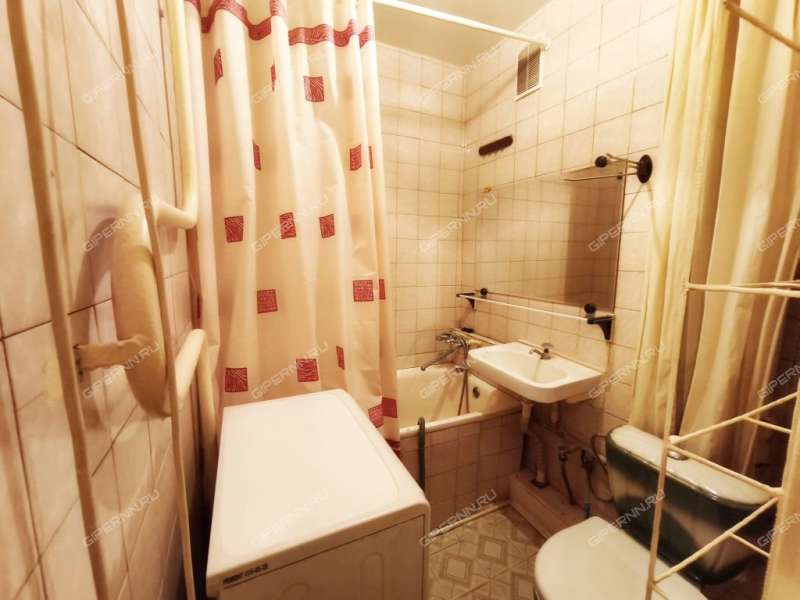 двухкомнатная квартира на Заводской улице дом 15 к2