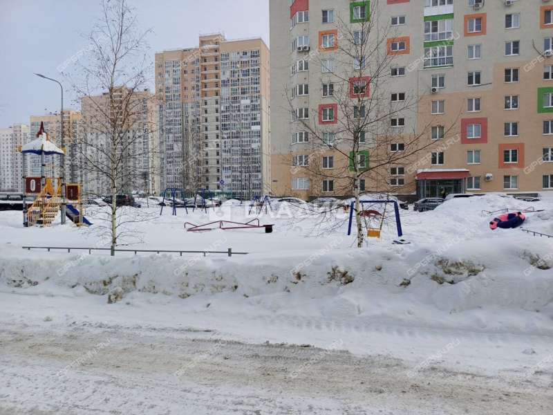 двухкомнатная квартира на Бурнаковской улице дом 91