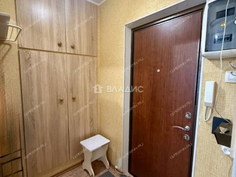 1-komnatnaya-ul-sergeya-akimova-d-3 фото