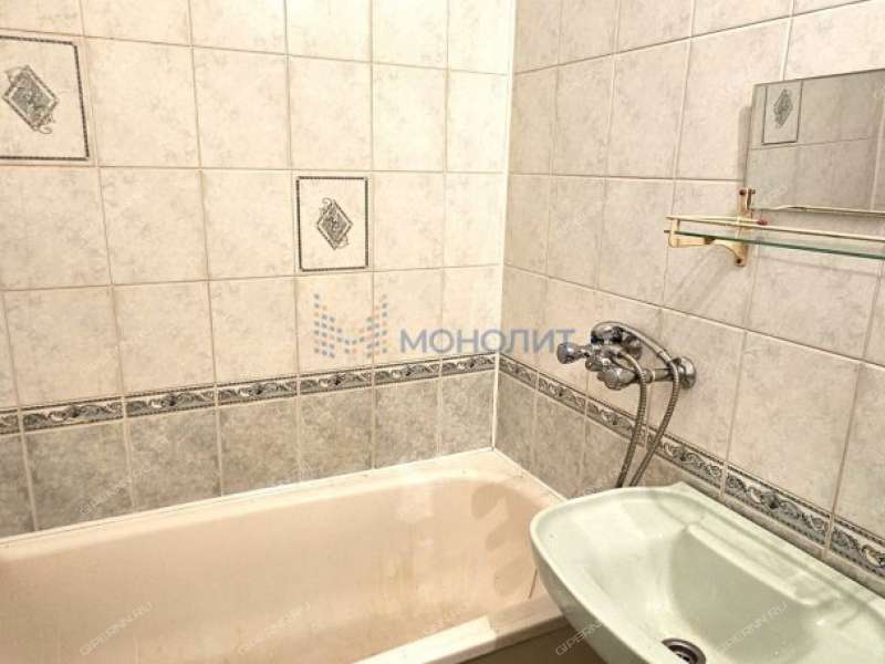 трёхкомнатная квартира на Парковой улице дом 7А город Кстово