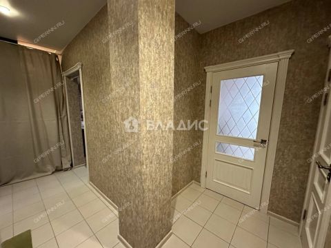 1-komnatnaya-ul-rodionova-d-25 фото