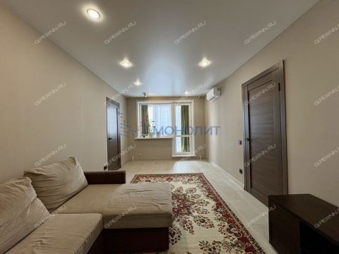 3-komnatnaya-ul-kovalihinskaya-d-72 фото