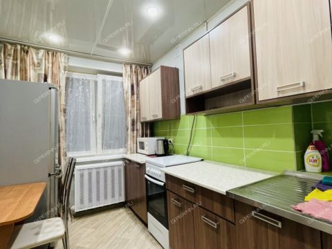 1-komnatnaya-ul-strokina-d-5 фото