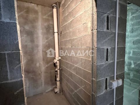 2-komnatnaya-ul-poltavskaya-d-15 фото