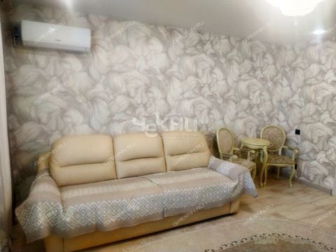 3-komnatnaya-ul-oktyabrskoy-revolyucii-d-40 фото