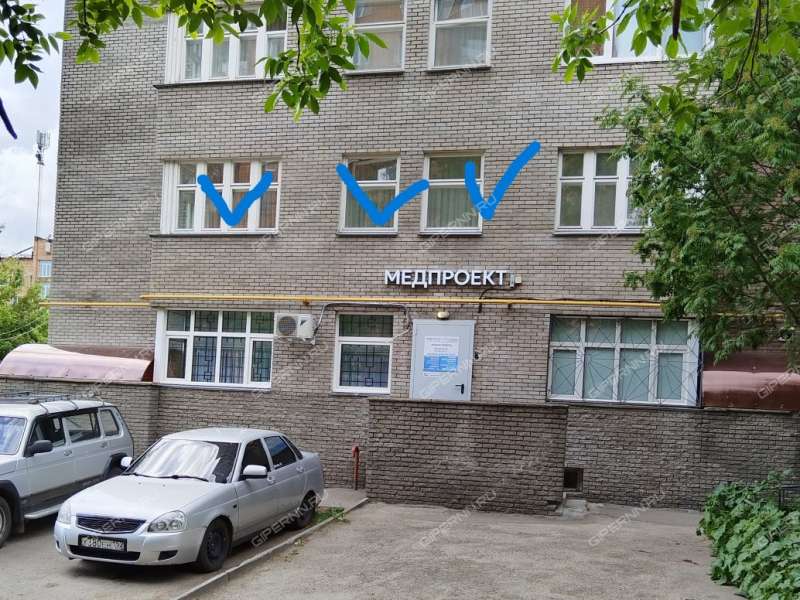 четырёхкомнатная квартира на улице Генкиной дом 61