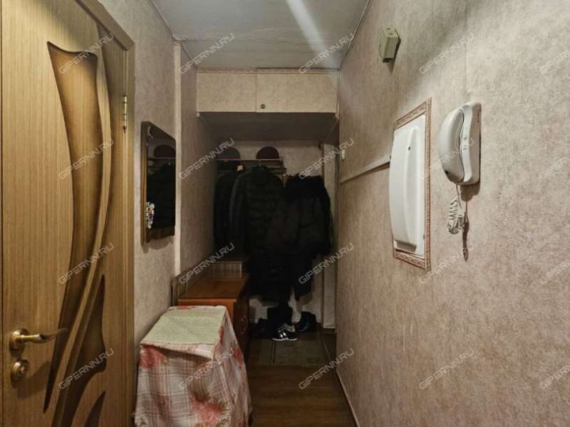 двухкомнатная квартира на улице Героя Советского Союза Прыгунова дом 12