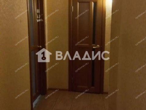 3-komnatnaya-ul-sergeya-akimova-d-23 фото