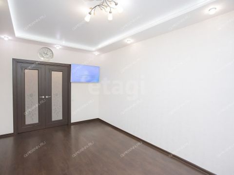 2-komnatnaya-prosp-gagarina-d-118 фото