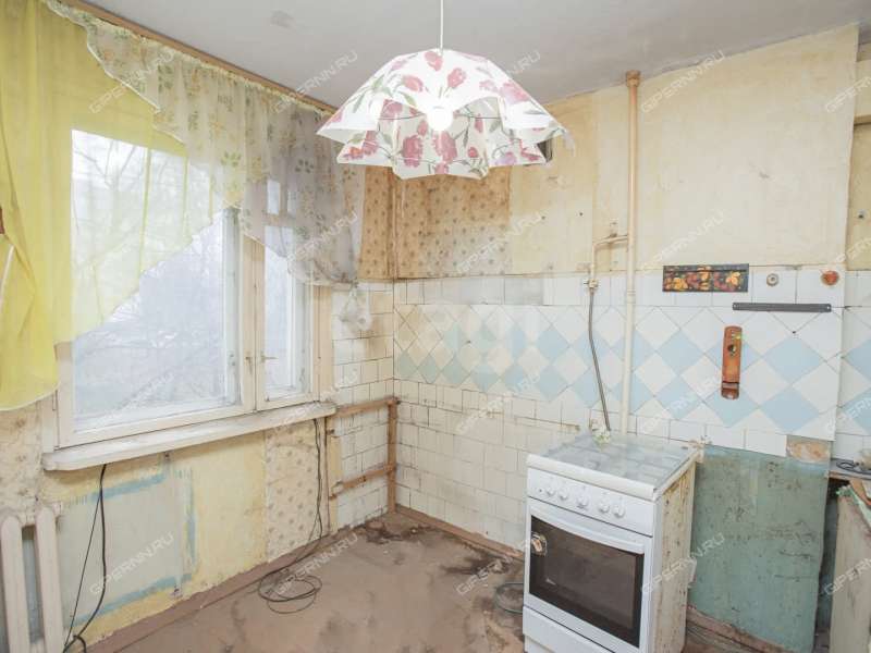 трёхкомнатная квартира на улице Маршала Голованова дом 33