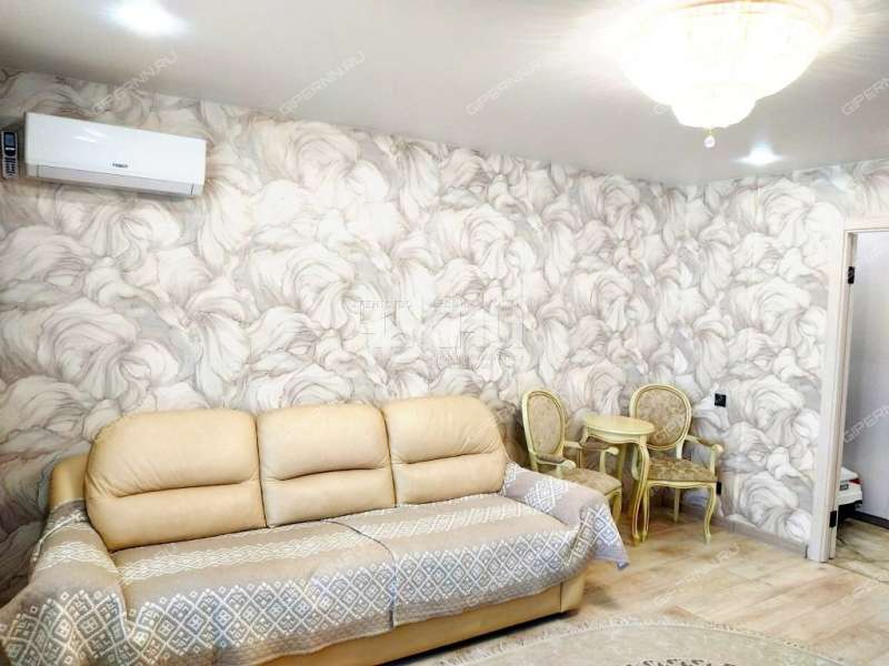 трёхкомнатная квартира на улице Октябрьской Революции дом 40