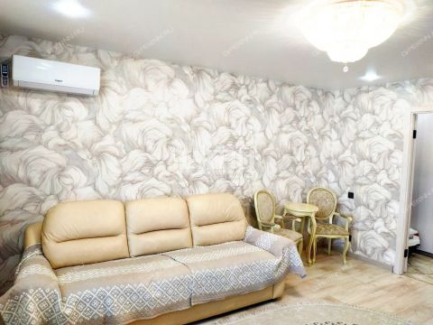 3-komnatnaya-ul-oktyabrskoy-revolyucii-d-40 фото