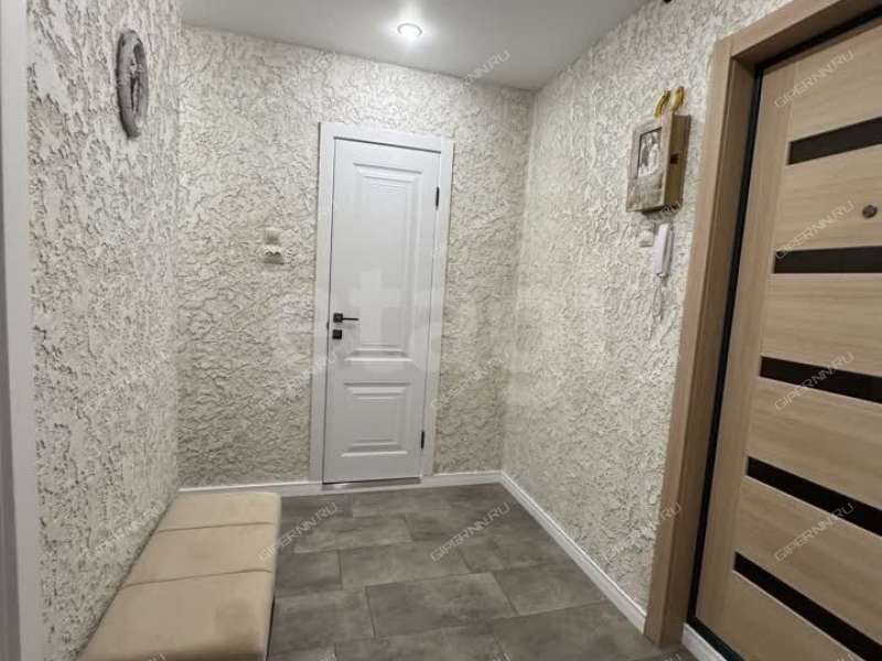 трёхкомнатная квартира на Волжской набережной дом 10