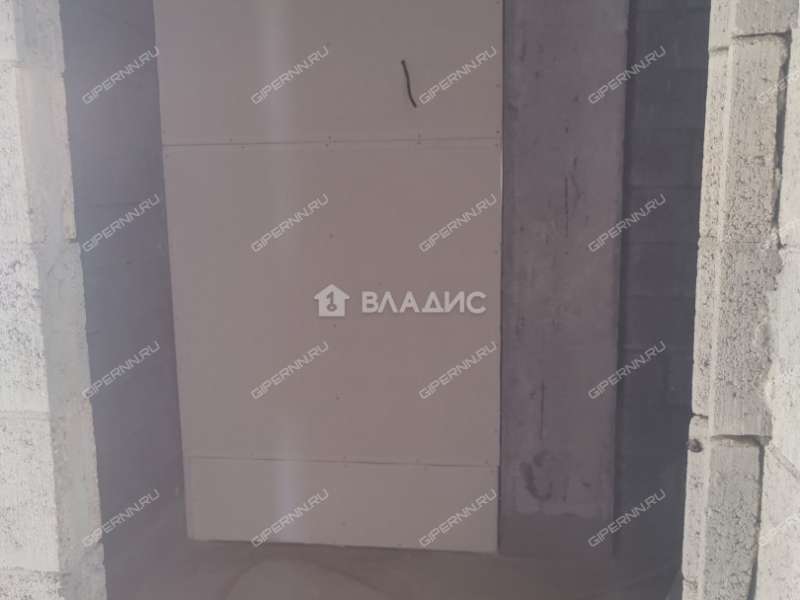 трёхкомнатная квартира на Полтавской улице дом 15