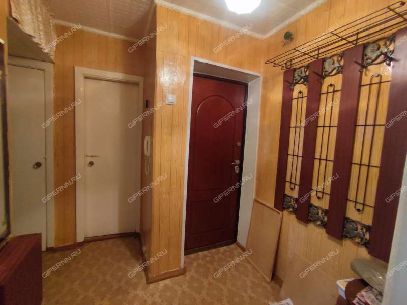 двухкомнатная квартира в 2-м микрорайоне дом 6 город Кстово