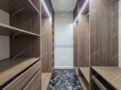 4-komnatnaya-pl-sennaya-d-1 фото