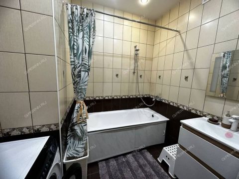 2-komnatnaya-ul-rodionova-d-45 фото