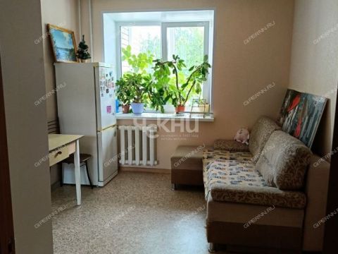 4-komnatnaya-ul-kommuny-d-14 фото