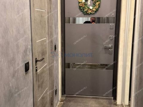 2-komnatnaya-ul-kuybysheva-d-49-k1 фото