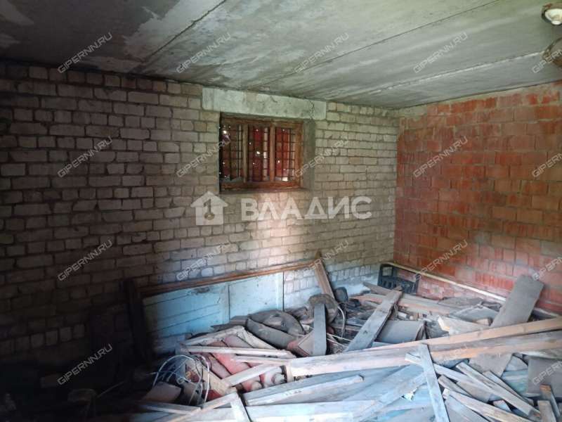 здание под офис, торговую площадь на улице Речников село Дуденево