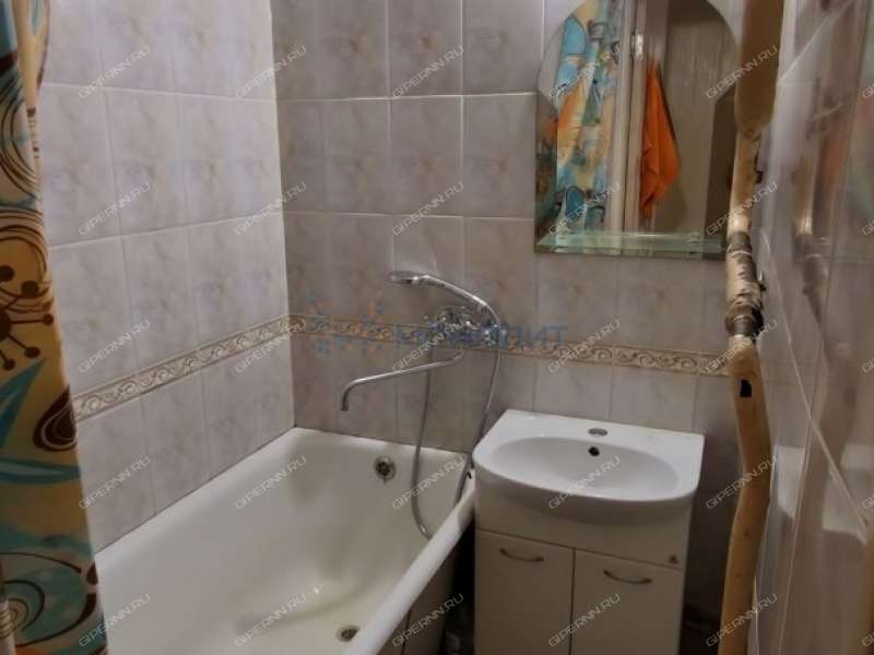 трёхкомнатная квартира на Климовской улице дом 10