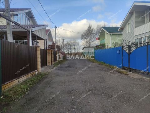 dom-derevnya-komarovo-gorodskoy-okrug-bor фото