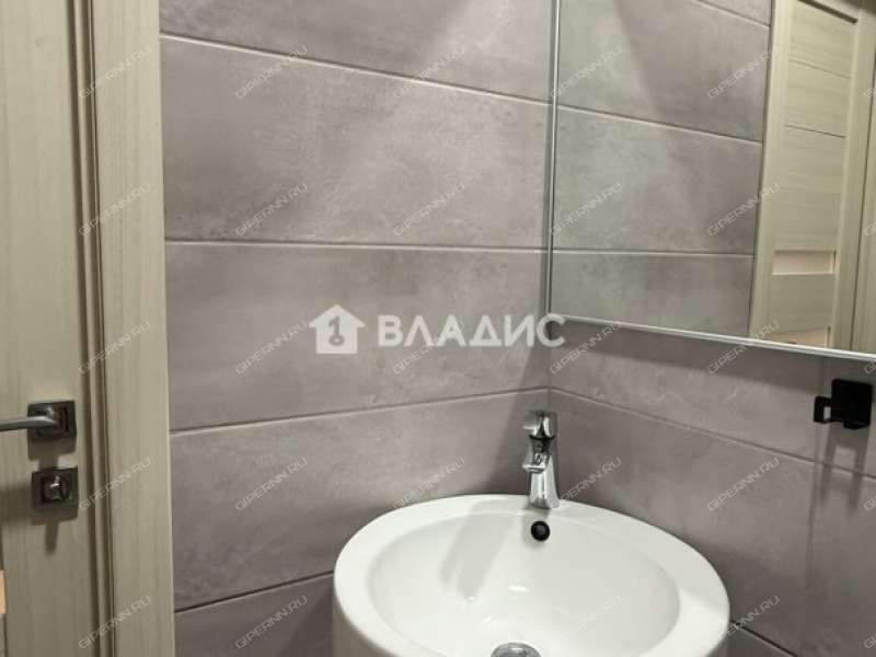 двухкомнатная квартира на улице Маршала Баграмяна дом 1