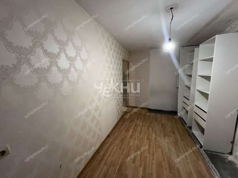 трёхкомнатная квартира на улице Мельникова-Печёрского дом 5