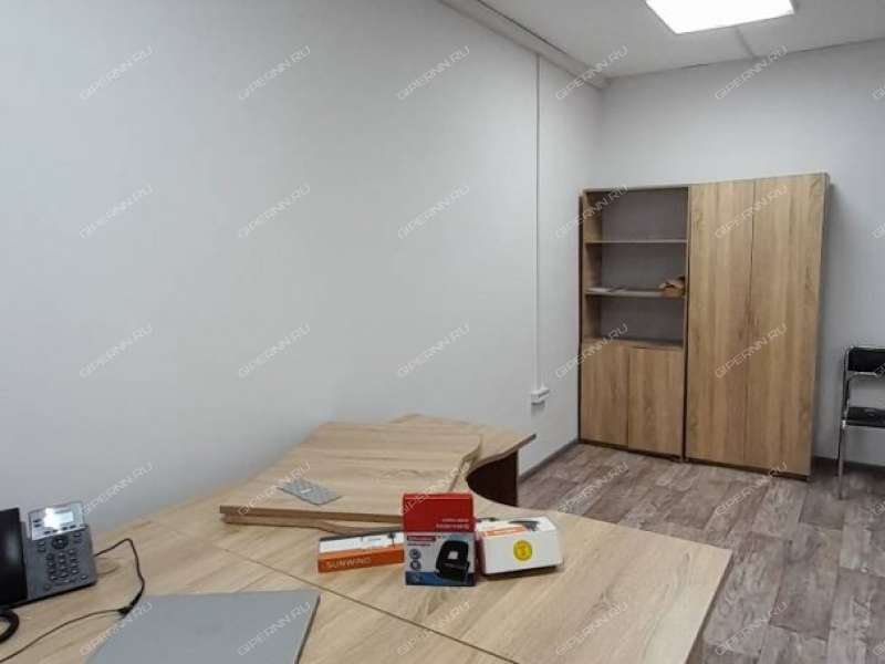 помещение под помещение свободного назначения, офис на Коммунистической улице