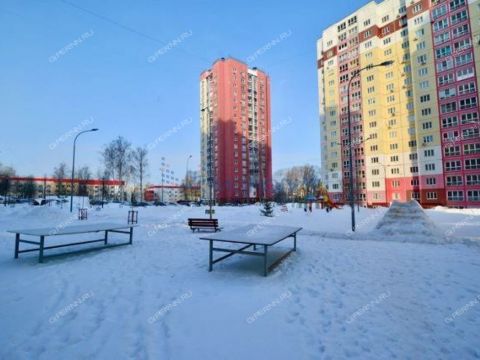 2-komnatnaya-b-r-60-letiya-oktyabrya-d-5a фото