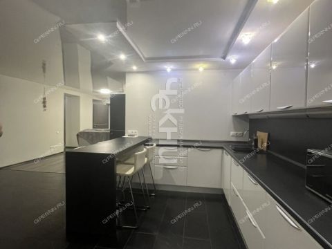 5-komnatnaya-ul-krasnyh-zor-d-22 фото